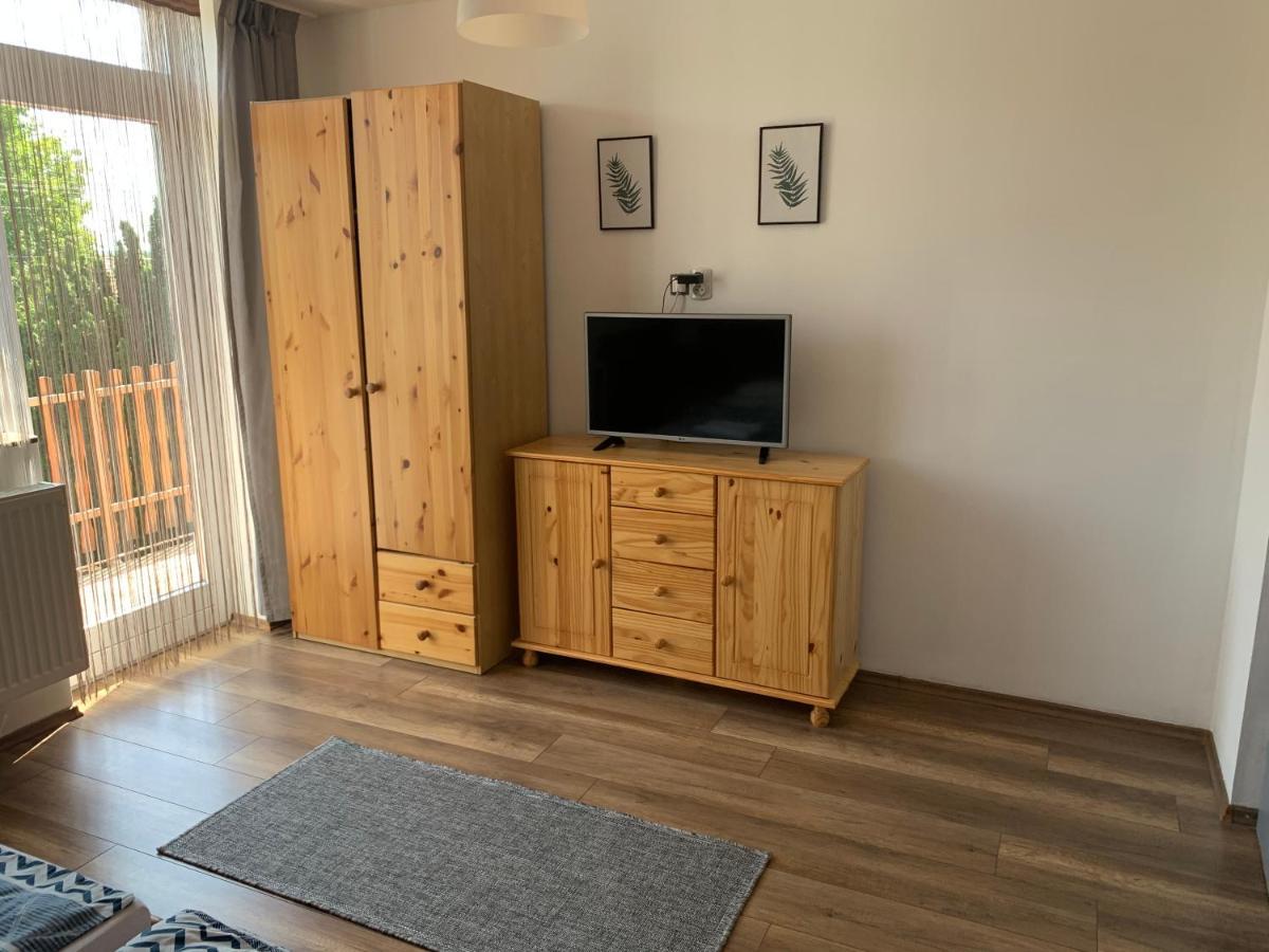 Borsi Apartman Balatonalmádi エクステリア 写真