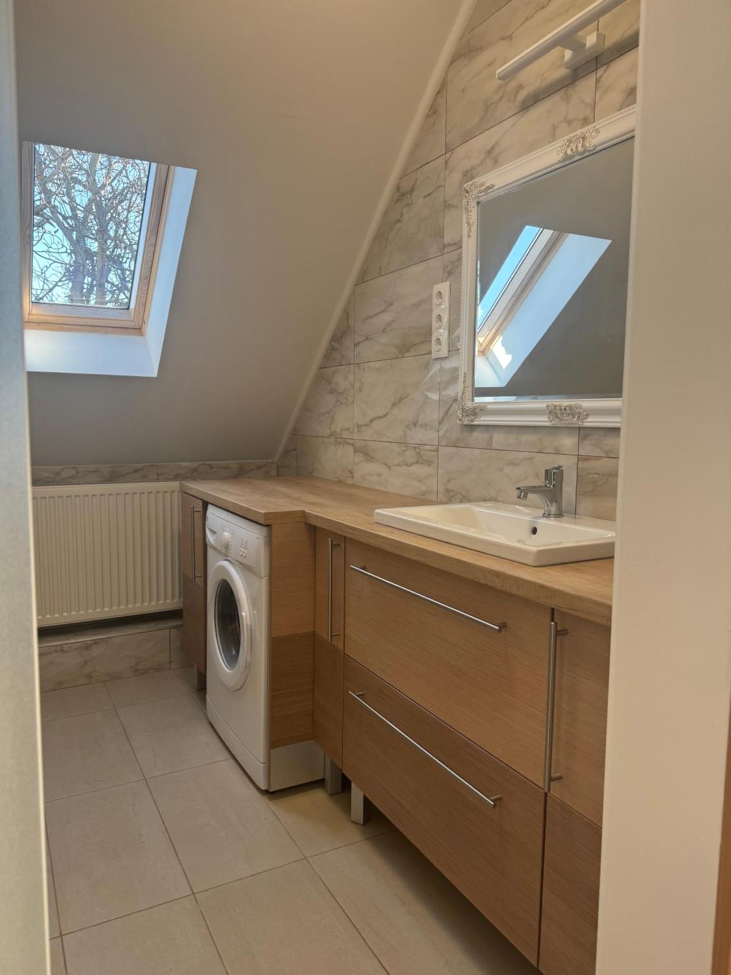 Borsi Apartman Balatonalmádi エクステリア 写真